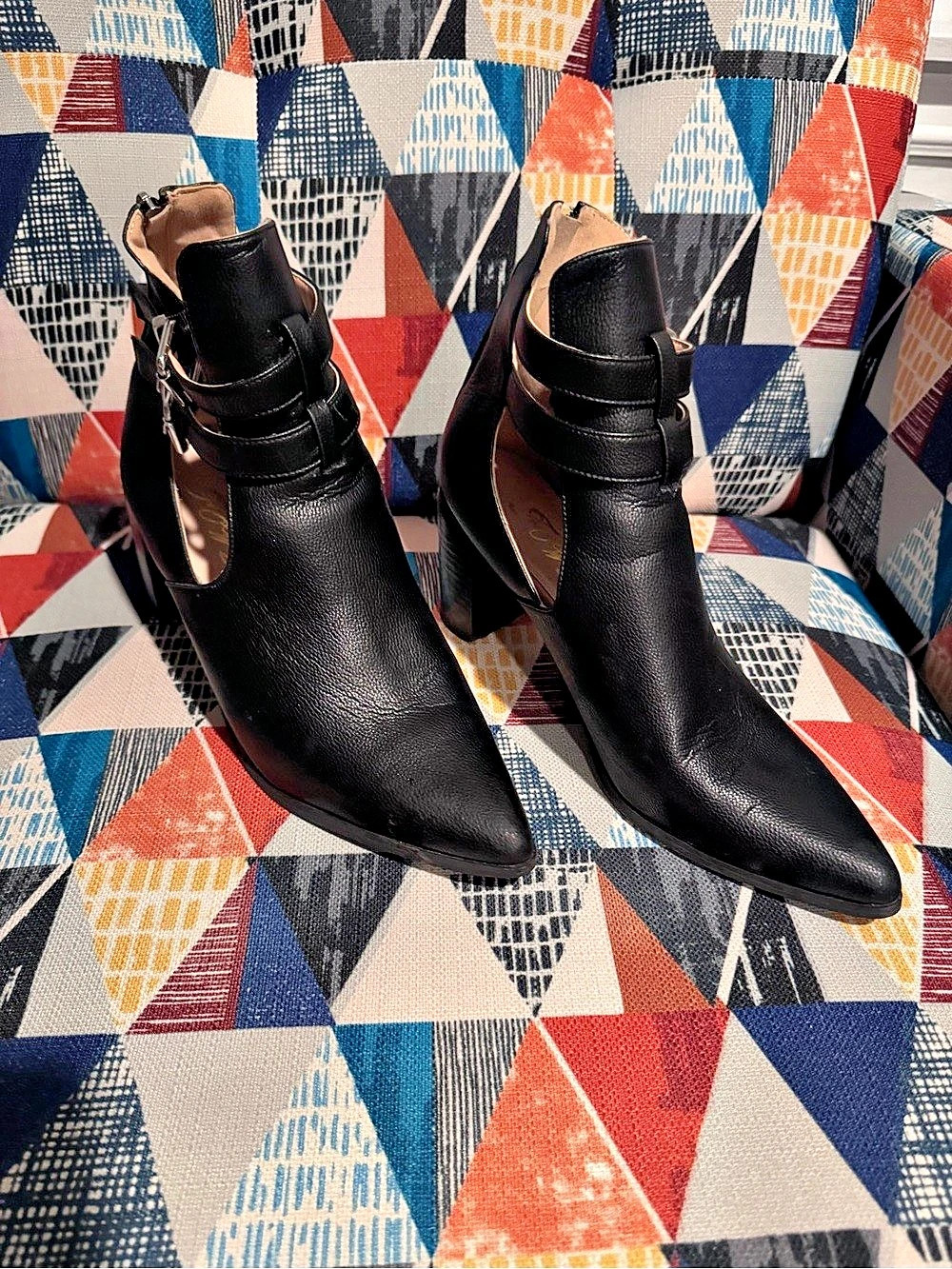 Via Spiga Black Pointed-Toe Ankle Heels